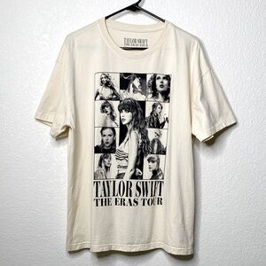 Taylor Swift The Eras Tour T-Shirt Women’s L